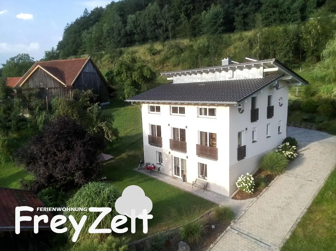 Ferienwohnung Freyzeit contacts